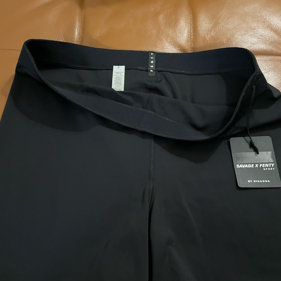 Savage X Fenty Sport Black Shorts by Rihanna. Size 3X. New with tags. - Picture 10 of 16